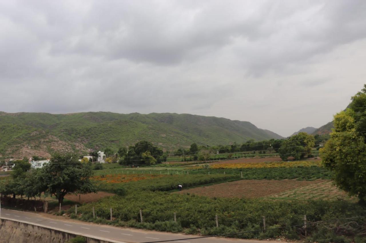 Green Hub Pushkar Exterior photo