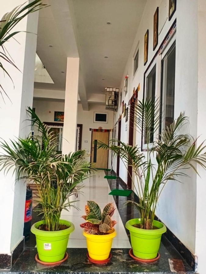 Green Hub Pushkar Exterior photo