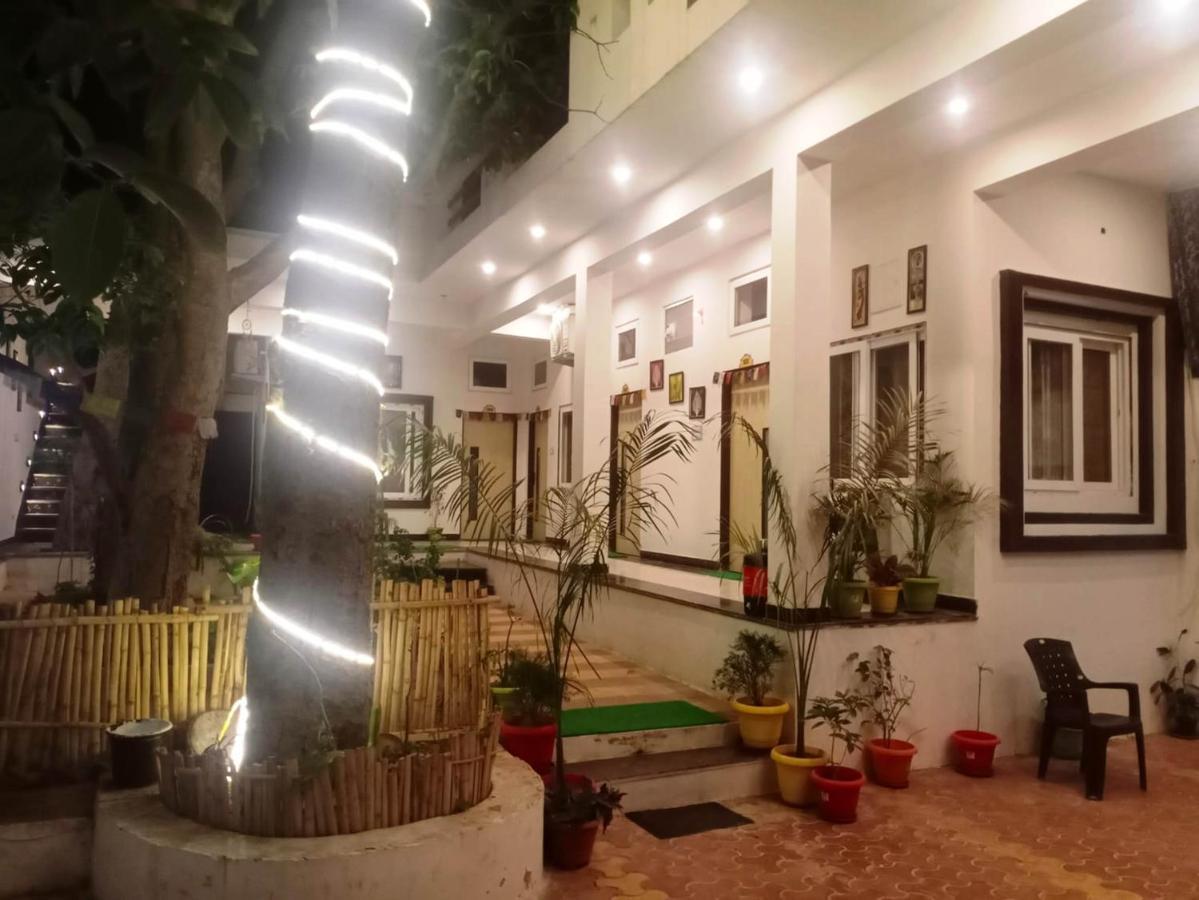 Green Hub Pushkar Exterior photo